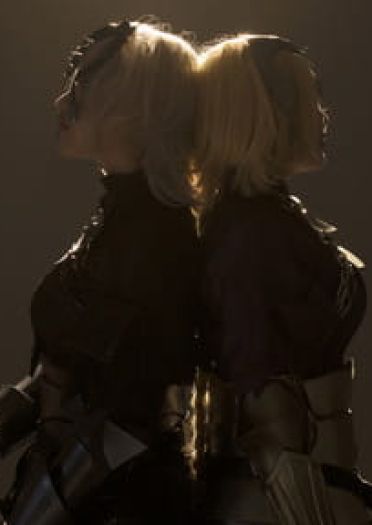 我原本就不喜欢争斗，但也不是畏惧浴血的胆小鬼。