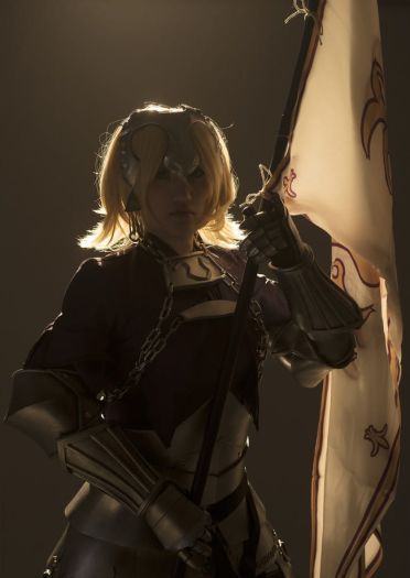 我原本就不喜欢争斗，但也不是畏惧浴血的胆小鬼。