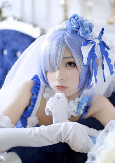 Re:从零开始的异界生活 花嫁蕾姆 cosplay图片
