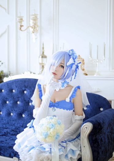 Re:从零开始的异界生活 花嫁蕾姆 cosplay图片
