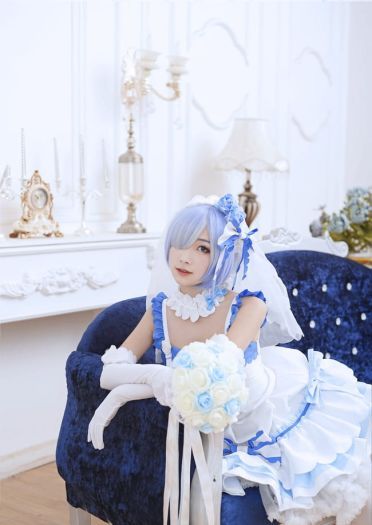 Re:从零开始的异界生活 花嫁蕾姆 cosplay图片