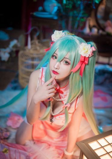 初音未来MIKUcos百乐门歌女
