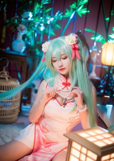 初音未来MIKUcos百乐门歌女