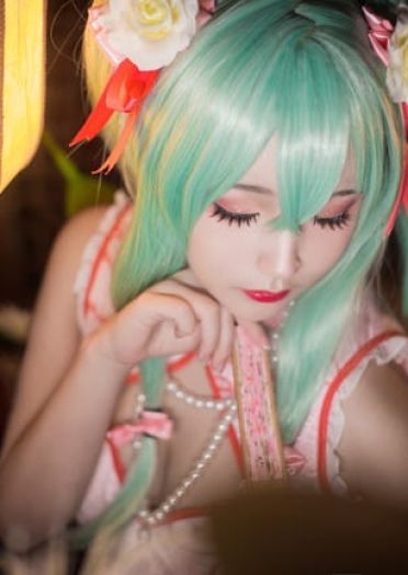 初音未来MIKUcos百乐门歌女