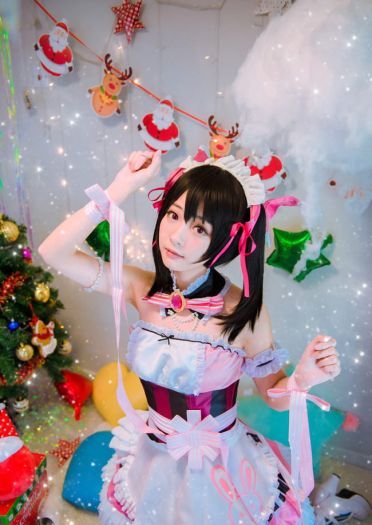 妮可情人节女仆