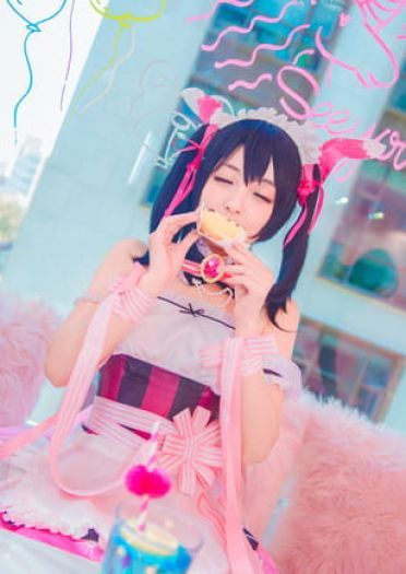 妮可情人节女仆