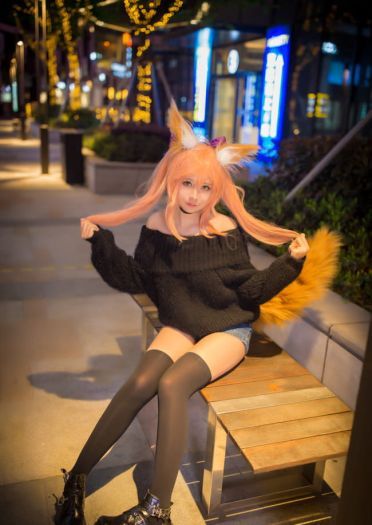 玉藻前毛衣cos正片