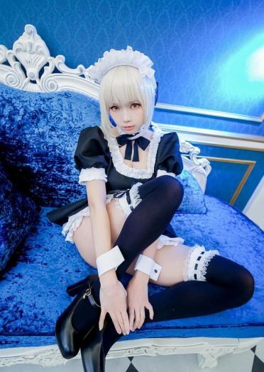 Fate 阿尔托利亚 女仆 cosplay