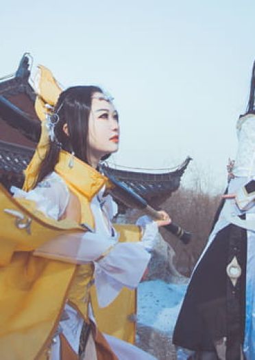 剑侠情缘网络版叁 雪河藏剑成女&秦风纯阳成女 cosplay图片(1)