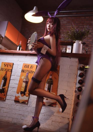 Fate/Grand Order 兔女郎斯卡哈 cosplay图片