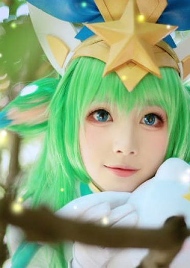 英雄联盟 仙灵女巫璐璐 cosplay图片