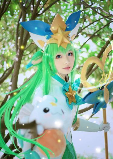 英雄联盟 仙灵女巫璐璐 cosplay图片