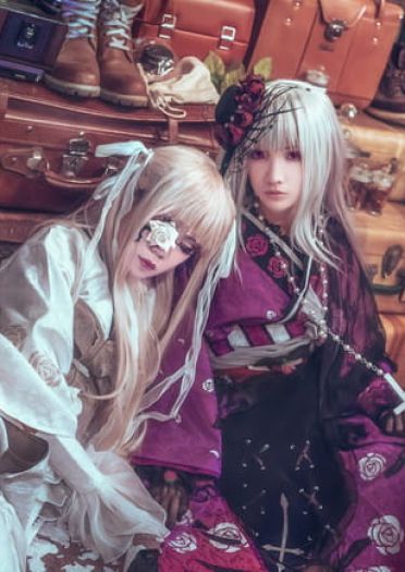 蔷薇少女-黑與白