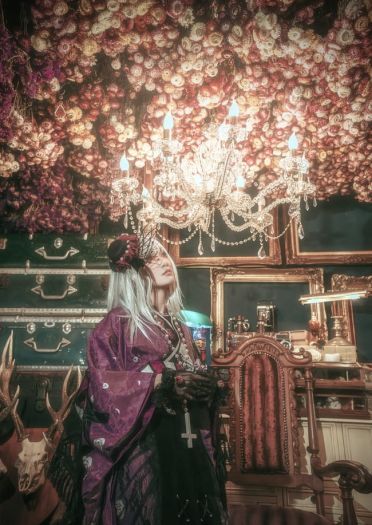 蔷薇少女-黑與白