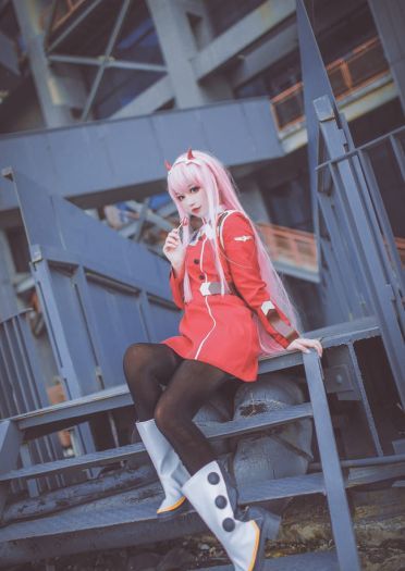 DARLING in the FRANXX 002 cosplay图片
