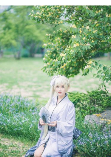 神户园花开烂漫 可惜我那天去遇到下雨 缘之空 穹妹 cosplay