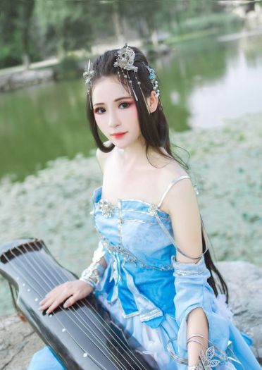 剑侠情缘网络版叁 七秀 御姐 cosplay