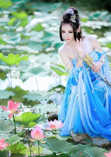 剑侠情缘网络版叁 七秀 御姐 cosplay