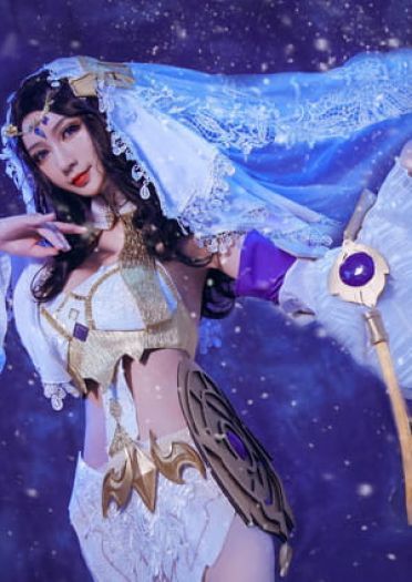 这么直白的盯着妾身，好羞涩哦～