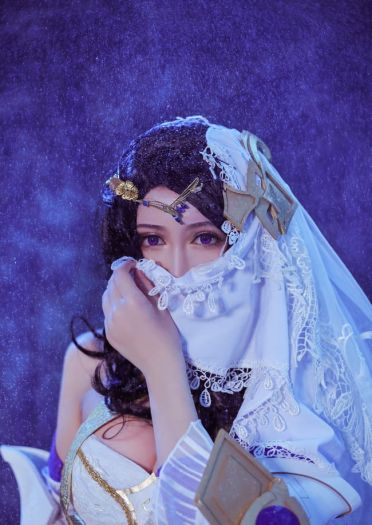 这么直白的盯着妾身，好羞涩哦～