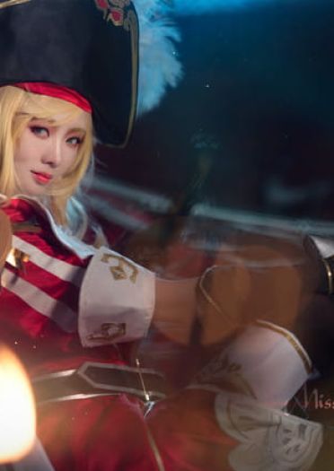 虞姬加勒比小姐cos正片