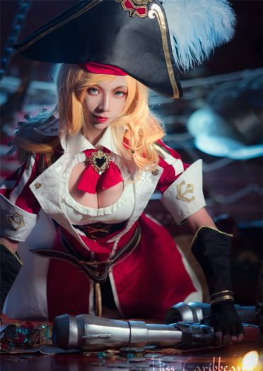 虞姬加勒比小姐cos正片