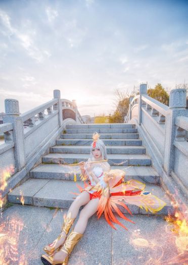 身作彩凤双飞翼，心有灵犀一点通