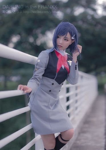 DARLING in the FRANXX 莓cos正片