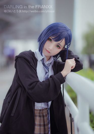 DARLING in the FRANXX 莓cos正片