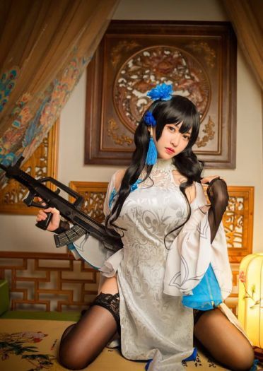 请让我永远追随您，一直向着未来前进吧！