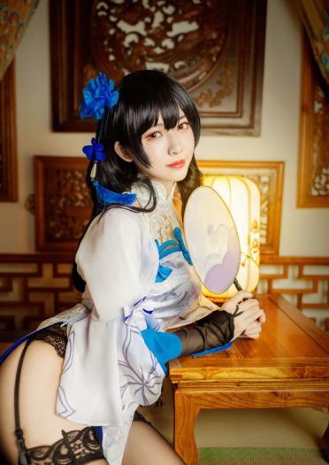 请让我永远追随您，一直向着未来前进吧！