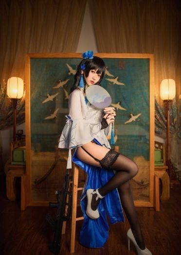 请让我永远追随您，一直向着未来前进吧！