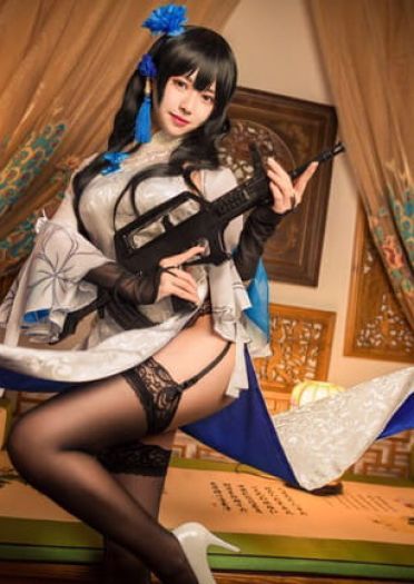 请让我永远追随您，一直向着未来前进吧！