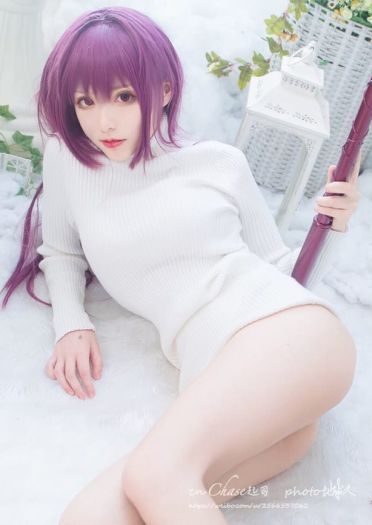 18岁的少女！才不是什么老巫婆！