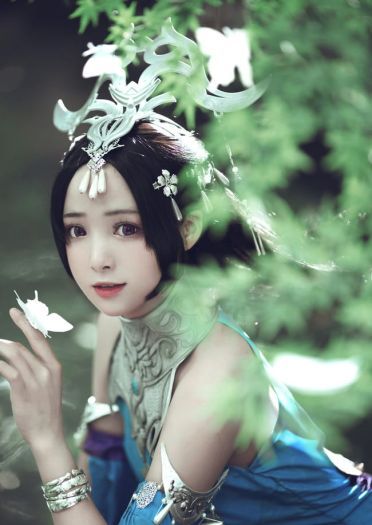 剑网三 五毒秦风套萝莉