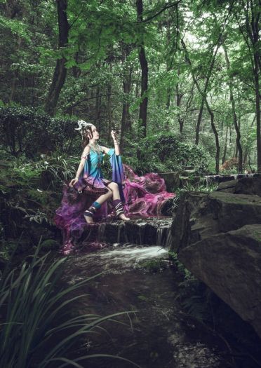 剑网三 五毒秦风套萝莉