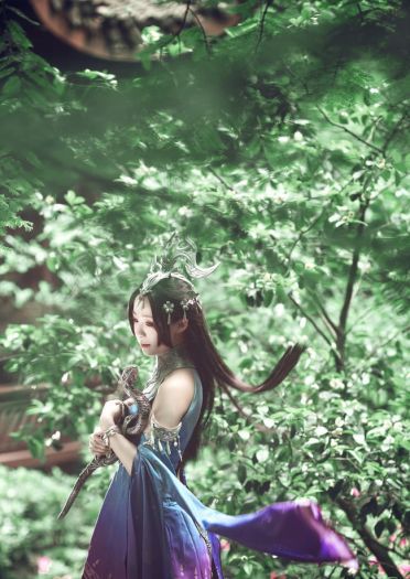 剑网三 五毒秦风套萝莉