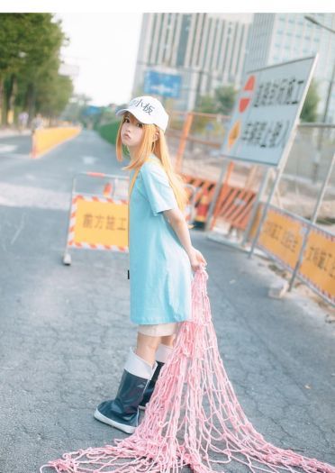 那个呢，那个呢，因为出了些状况，施工进度推迟了~