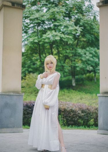 【cos正片】尼禄睡衣cos