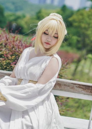 【cos正片】尼禄睡衣cos