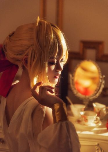 【cos正片】尼禄·克劳狄乌斯同人睡裙