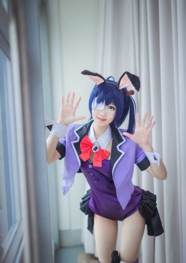 【cos场照】小鸟游六花兔女郎场照