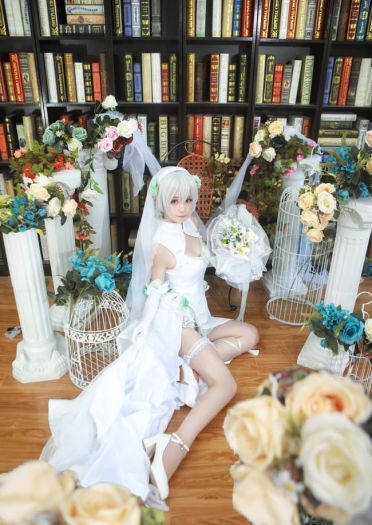 VOCALOID 南北组 洛天依 乐正绫 言和 花嫁 cosplay