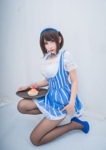 路人女主的养成方法 黑丝 女仆 cosplay