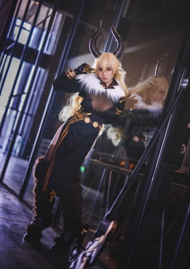 【cos正片】四叶草剧场 巴风特