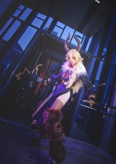 【cos正片】四叶草剧场 巴风特