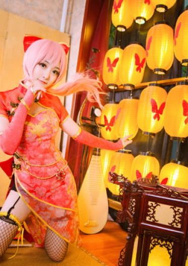 VOCALOID LUKA 巡音 cosplay