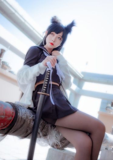 【cos正片】即使身在校园也不可过于懈怠啊，指挥官