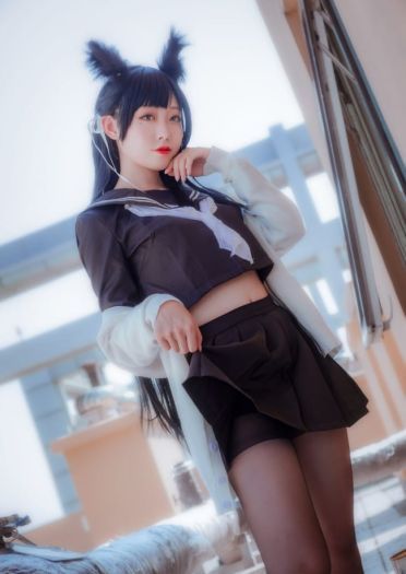 【cos正片】即使身在校园也不可过于懈怠啊，指挥官