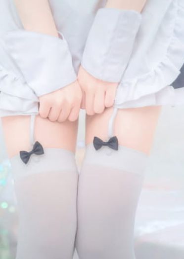 缘之空 穹妹 女仆 白丝 腿控 cosplay